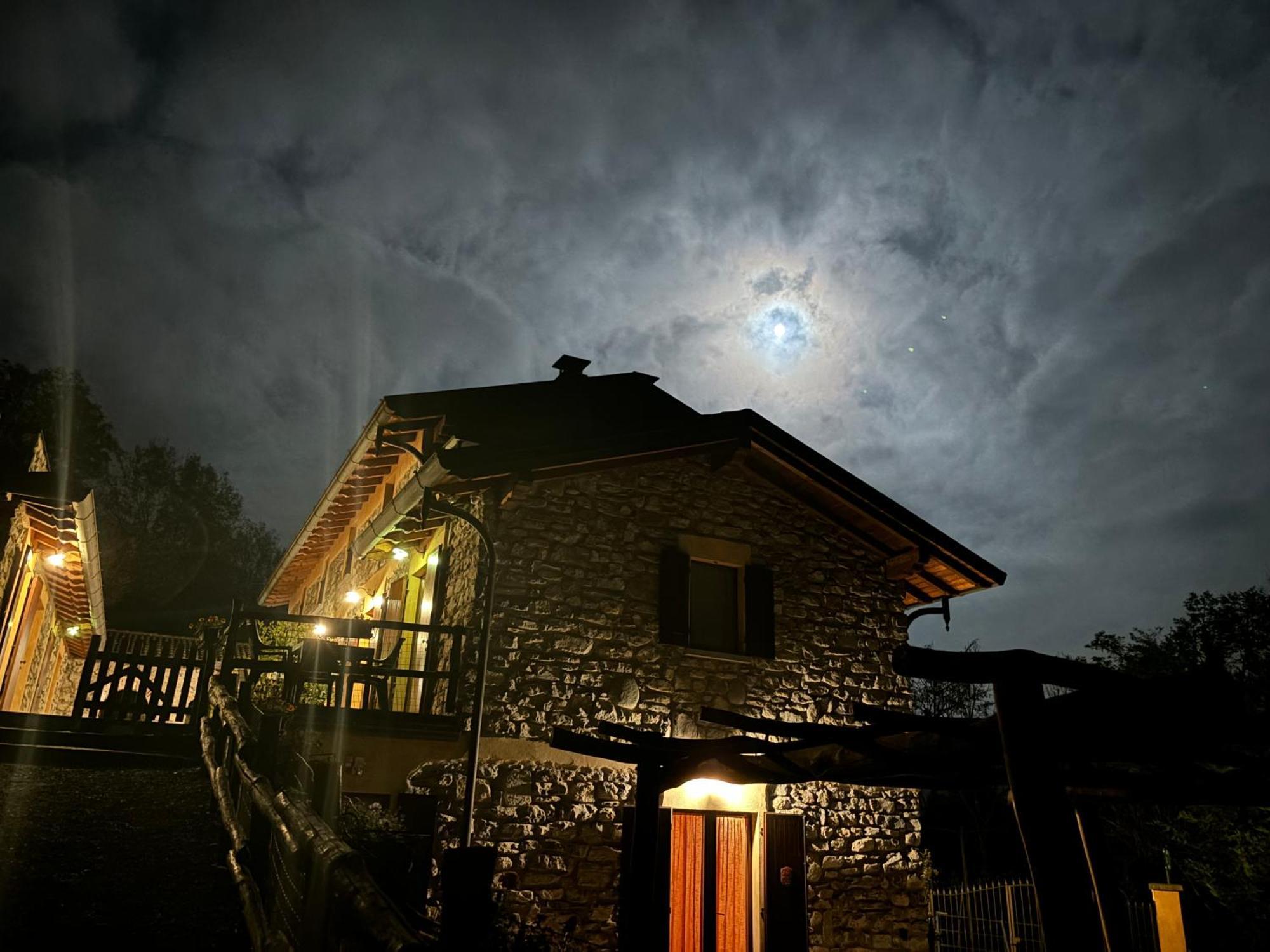 Agriturismo Il Talento Nella Quiete Castiglione d'Intelvi Ngoại thất bức ảnh